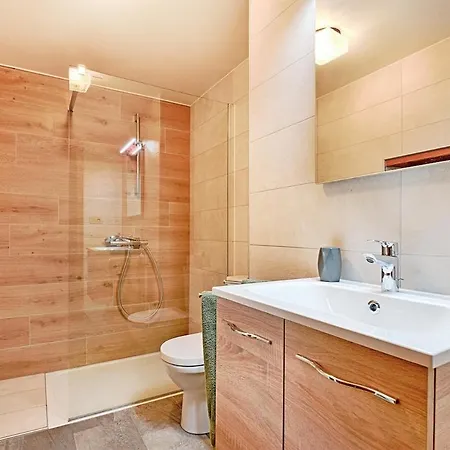 Les Terrasses D'albe 6p Montages & Vignes